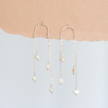 Load image into Gallery viewer, Balance Earrings