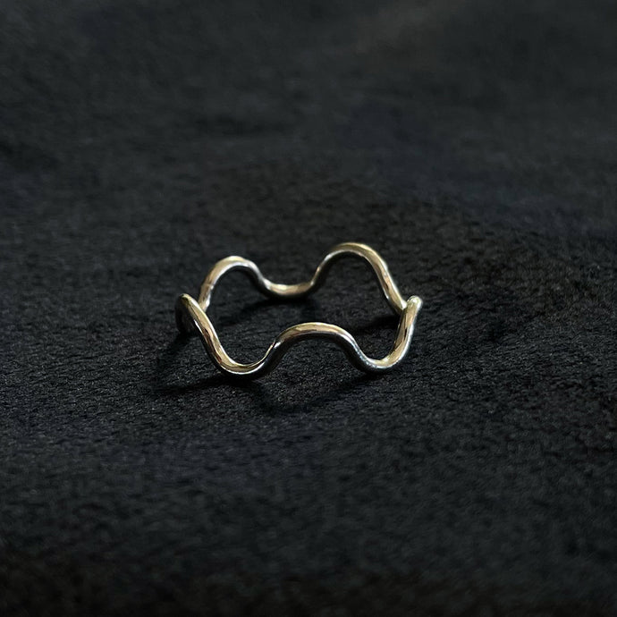 Wavy Ring